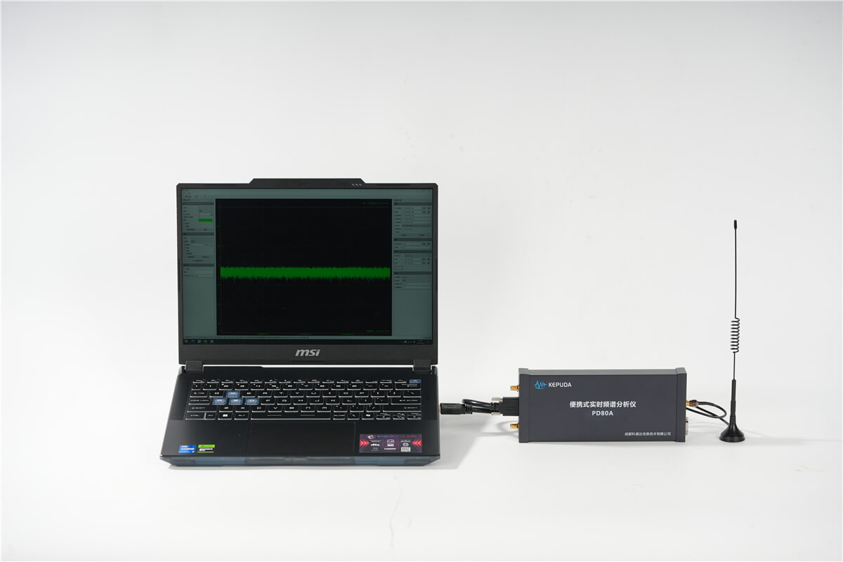 PD80A连接笔记本监测电视信号